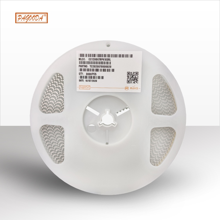 用于智能机器人的贴片电容 0805 25V 22uF(226)±20% X5R