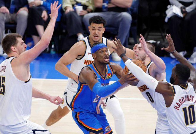 NBA赛季末超巨高阶数据排名：小卡稳居前列，亚