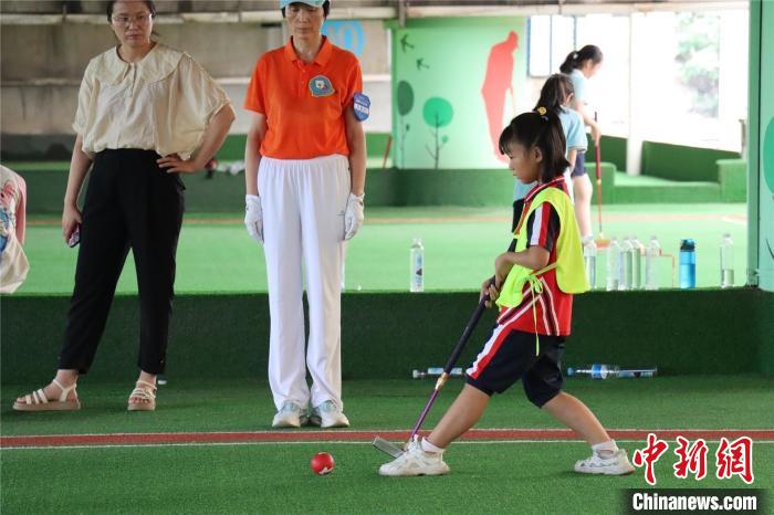 金华迎亚运热潮 足球藤球赛事点燃体育热情